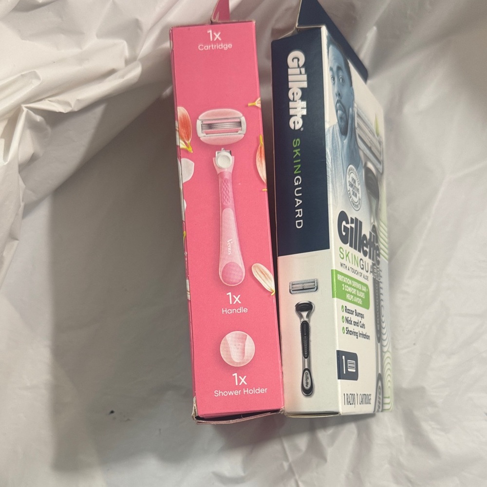 Gillette Venus ComfortGlide Razor Set - Picture 7 of 7